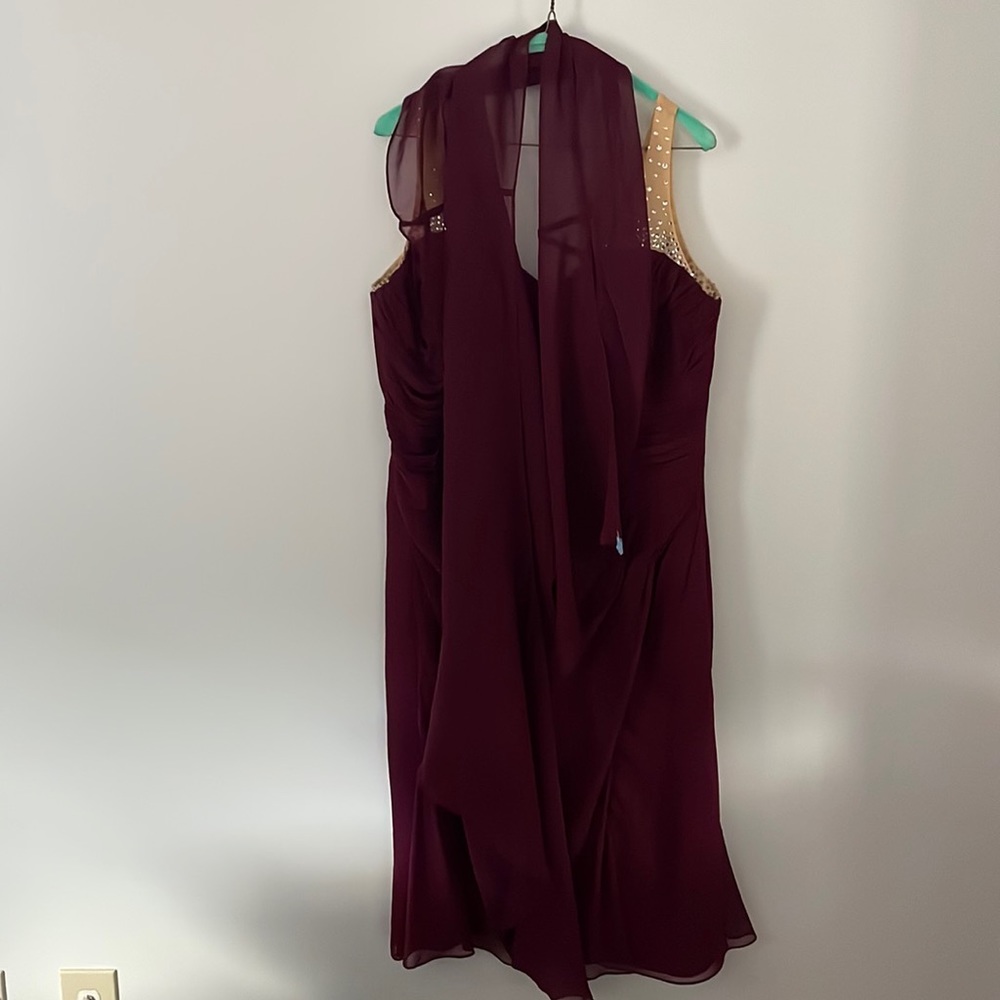 MOB maroon gown with shawl